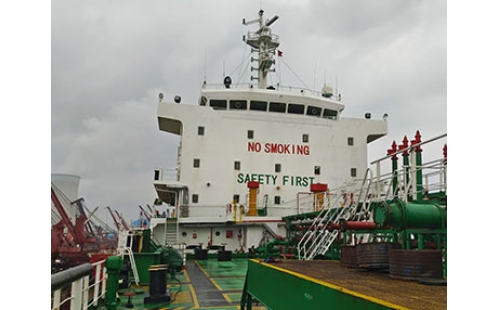 2025年4月26日廣東船廠20噸導熱油系統清洗換油工程