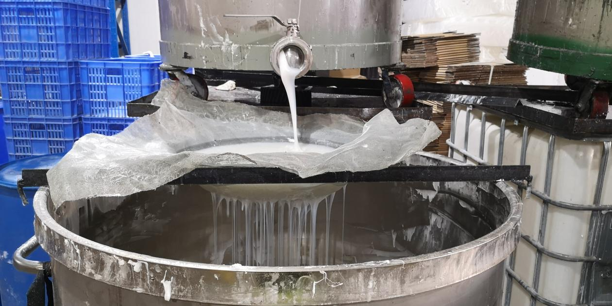 模具硅膠一點雜質都不存在現實嗎？