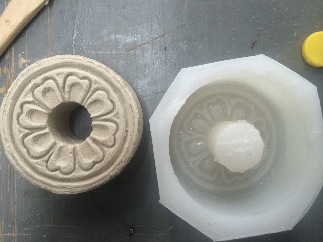 固化好的硅膠模具放置多久不能用了？